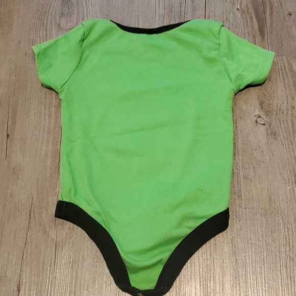 🧡 Sesame Street | Oscar the Grouch Onesie | 6-12 M - Picture 2 of 4